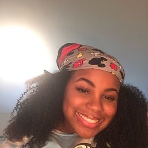 Meet your Posher, Keyla